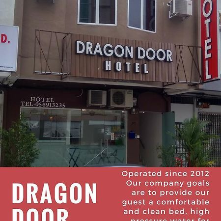 Dragon Door Hotel Sitiawan Dış mekan fotoğraf